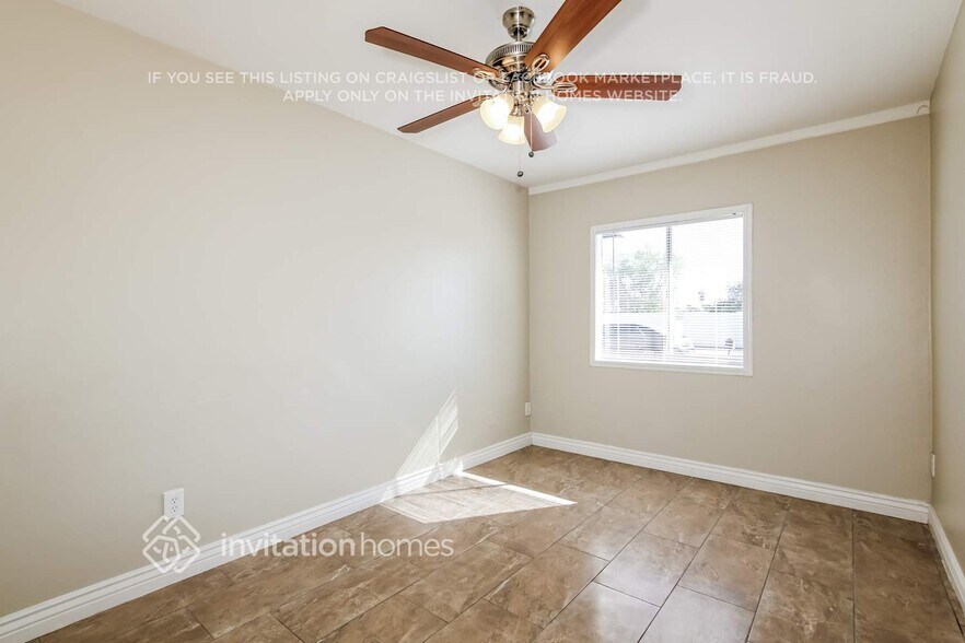 Building Photo - 3412 W Bluefield Ave