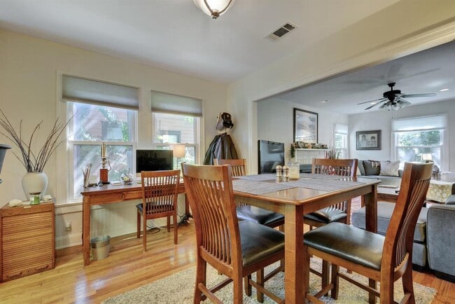 Building Photo - 4108 Sinclair Ave