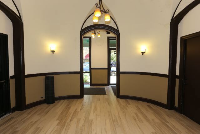 Building Photo - 617 W Patterson Ave