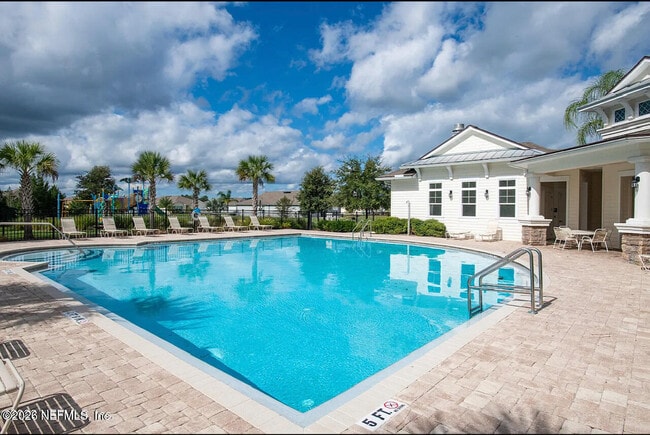 Building Photo - 166 Green Palm Ct