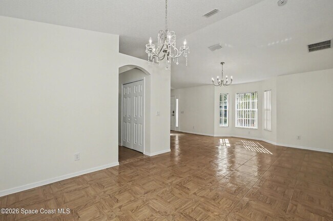 Building Photo - 1175 Altamira St NW