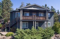 Building Photo - Available Now! | West Hills | Bend