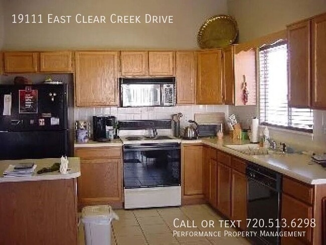 Building Photo - 19111 E Clear Creek Dr