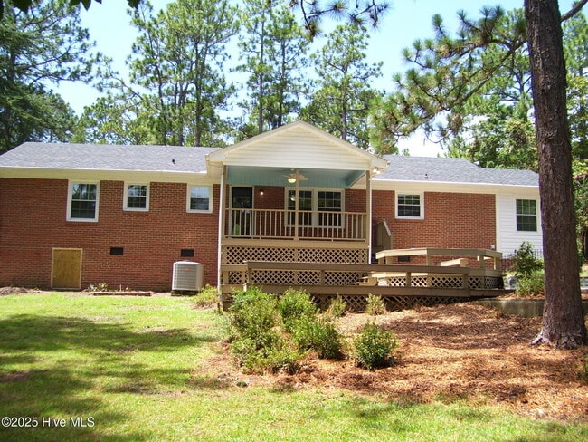 Building Photo - 355 Newton Dr