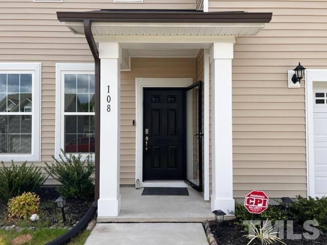 Building Photo - 108 Avery Glenn Way