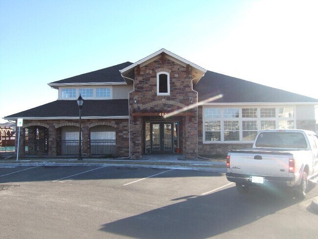 Building Photo - 2bed/2bath Townhome in Black Feather Castle Rock