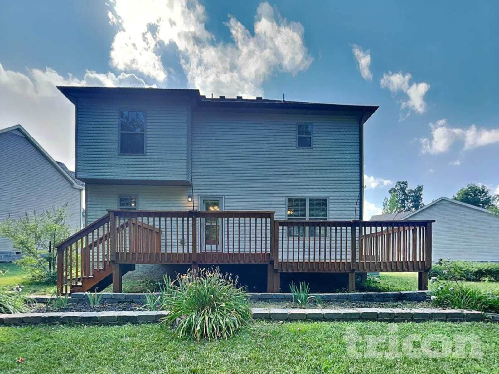 Building Photo - 515 Magnolia Dr