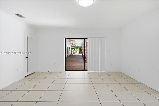 Building Photo - 12365 SW 60th Ct