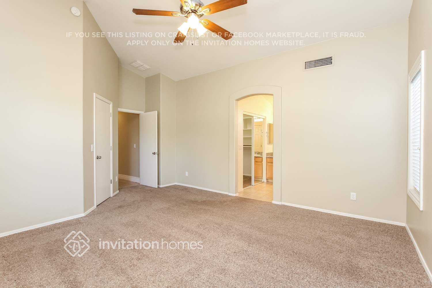 Building Photo - 14003 N 133rd Dr