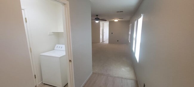 Building Photo - KEEP AN EYE ON THIS! WILL NOT LAST LONG!