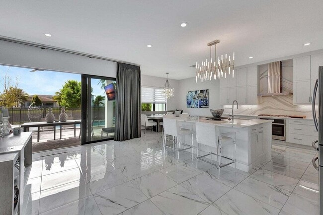 Building Photo - 17411 Sea Blossom Way