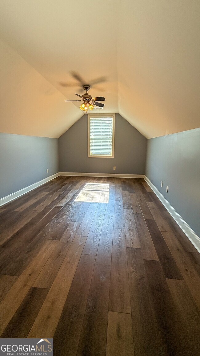 Building Photo - 338 Brookstone Dr