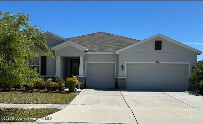 Primary Photo - 32054 Goddard Dr