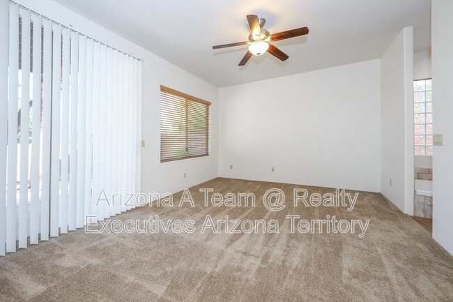 Building Photo - 3760 N Bay Horse Loop