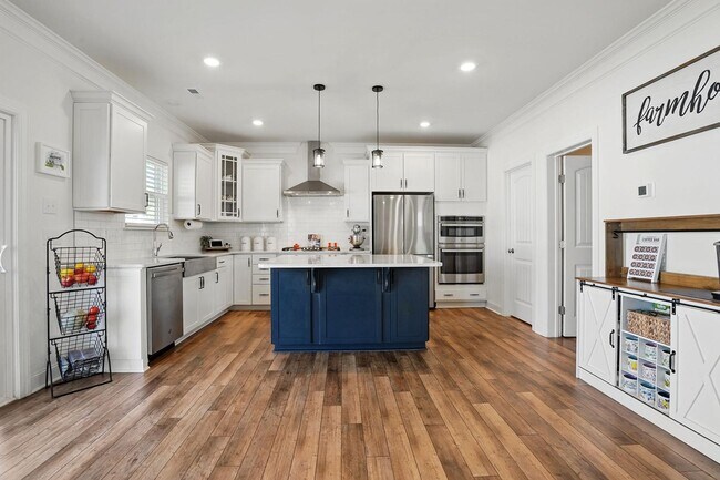 Building Photo - 521 Glenwyck Ct