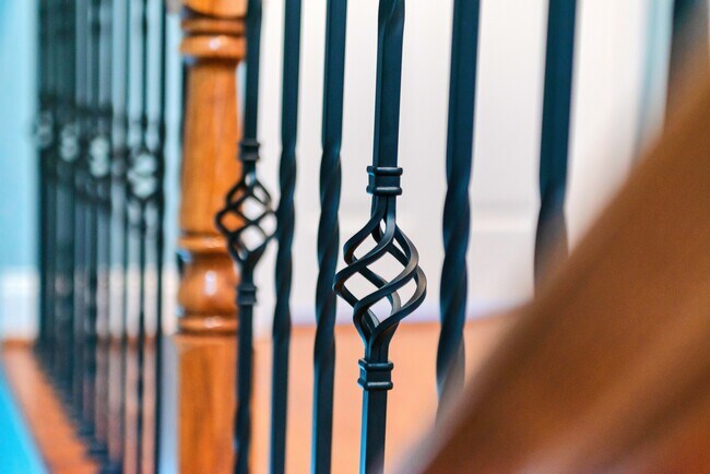 Building Photo - 5213 D St SE