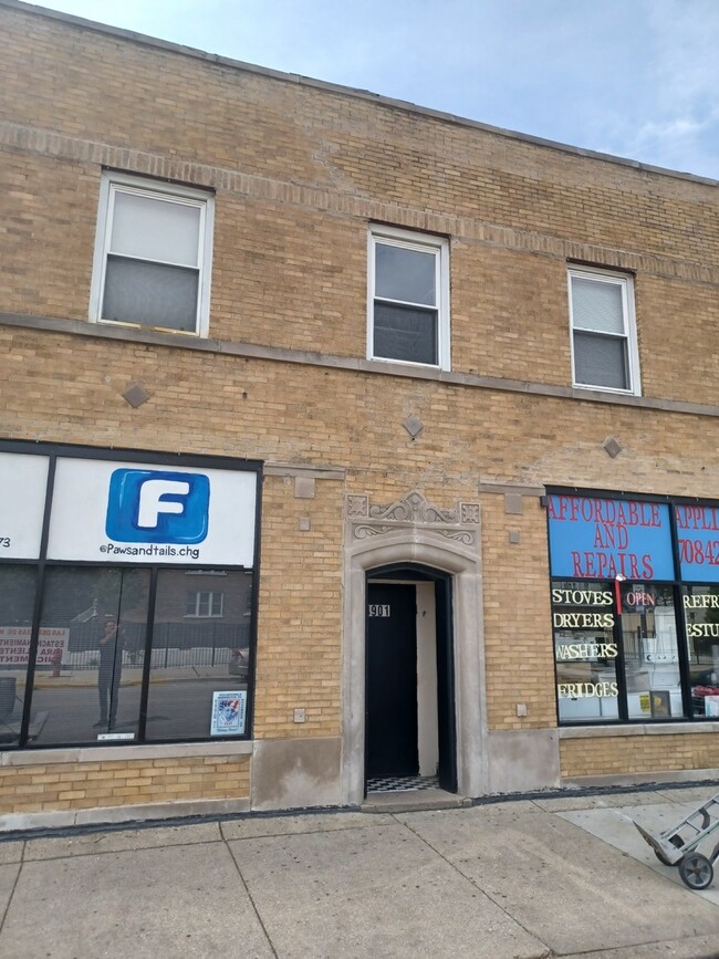 Primary Photo - 4901 W 14th St