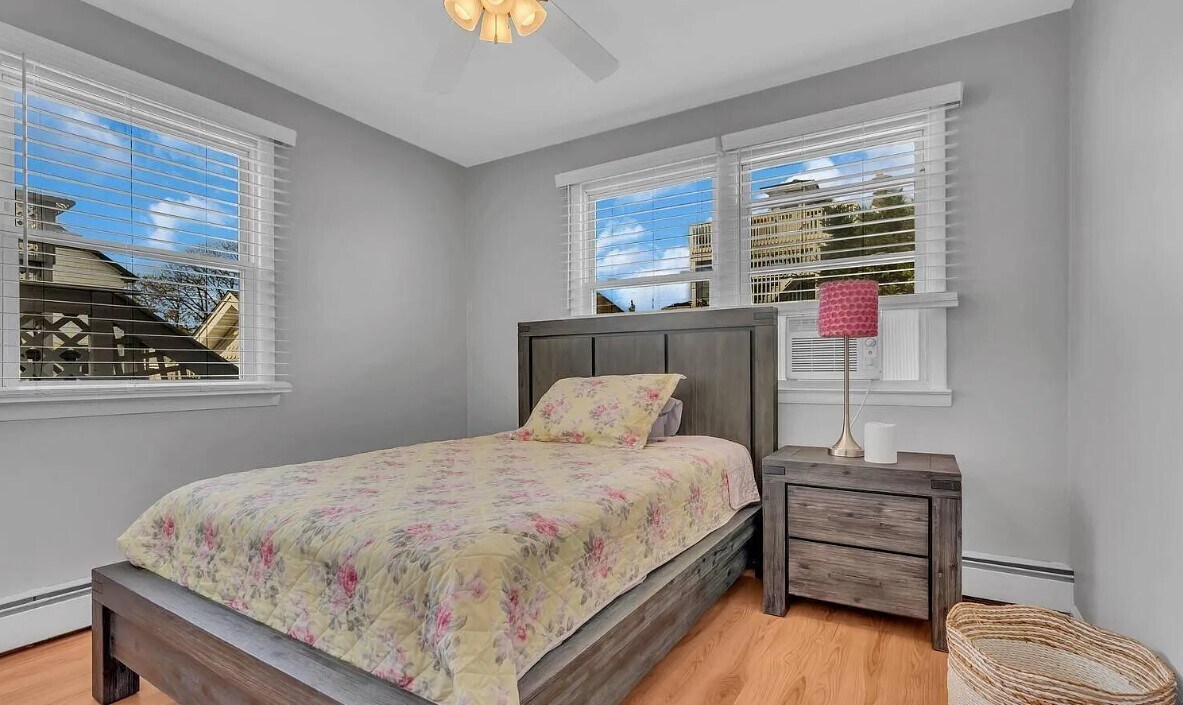 Building Photo - 58 Farragut Ave