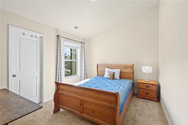 Building Photo - 4275 Almanor Cir
