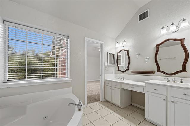 Building Photo - 8805 Casa Grande Dr