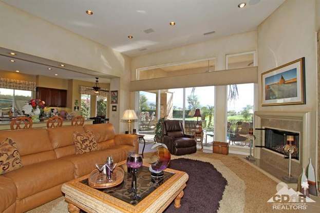 Building Photo - 348 Tomahawk Dr