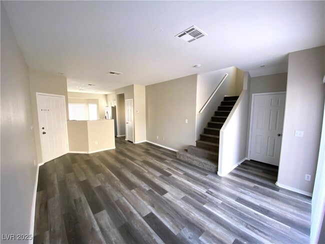 Building Photo - 5968 Salinas Canyon Ave