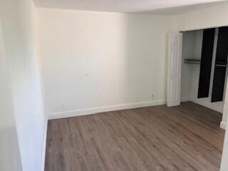 Building Photo - 3227 W Buena Vista Dr