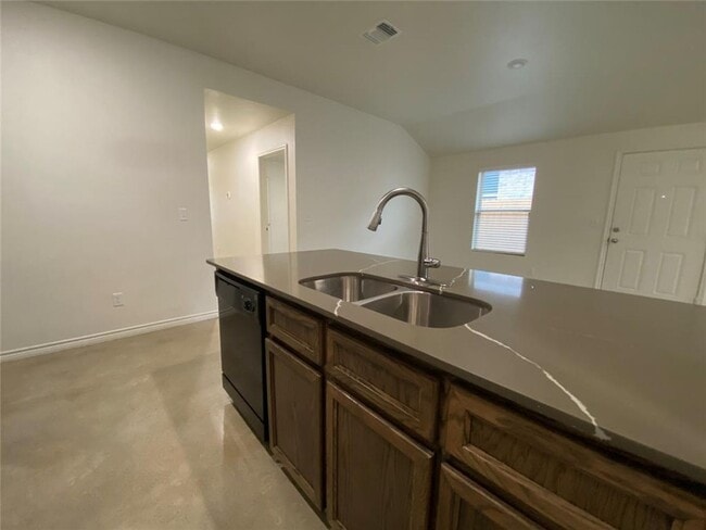 Building Photo - 2320 Duntov Dr