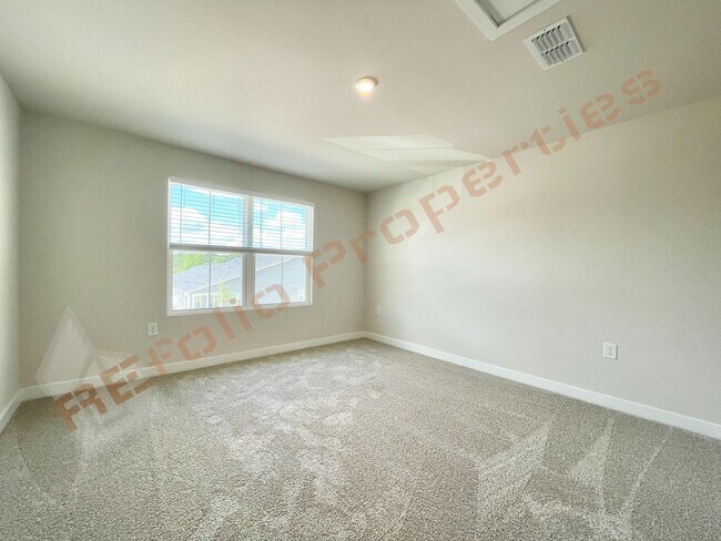 Building Photo - 713 Haystack View Rd