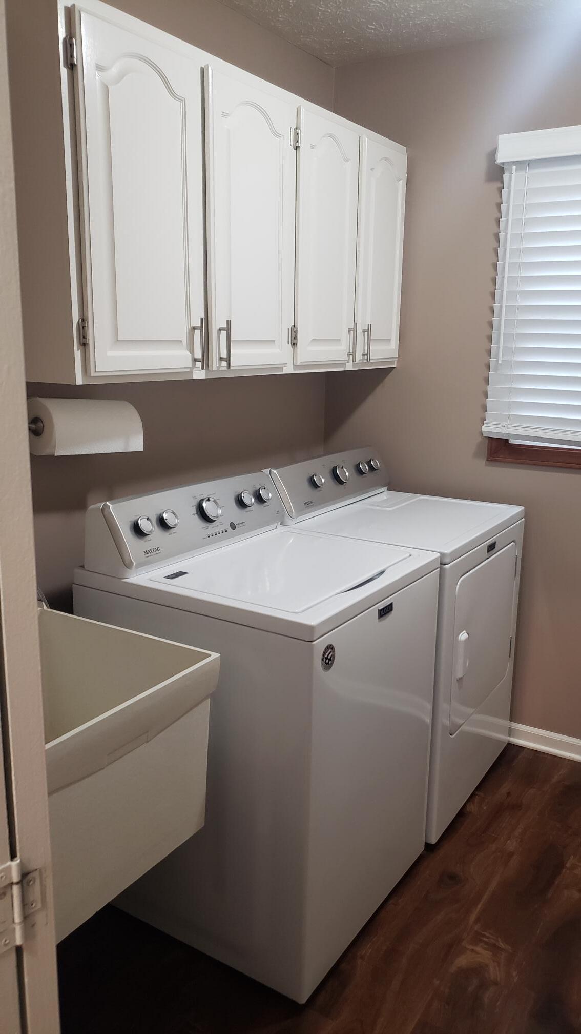Laundry - 6678 Hidden Lake Trl