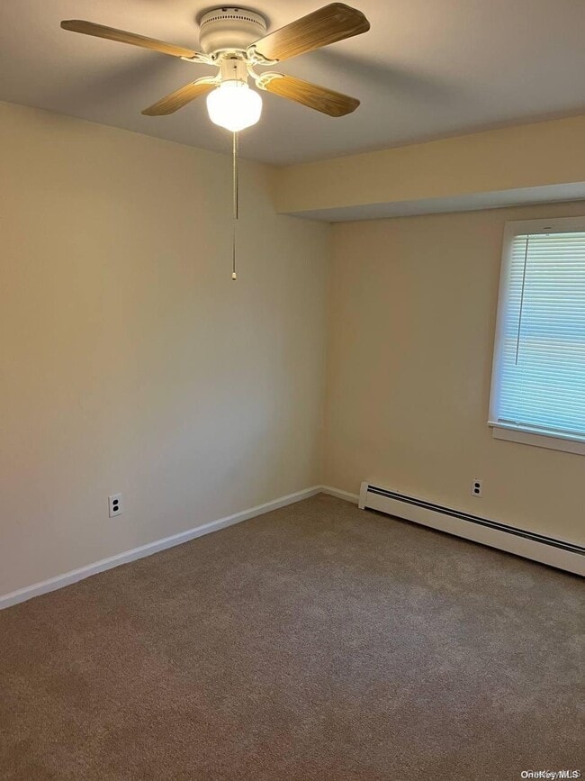 Building Photo - 20 Sprat St