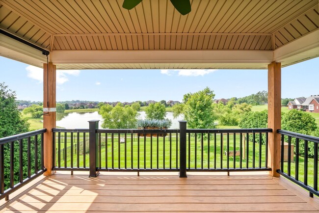 Building Photo - Pet Friendly Four Bedroom off Exit 8!