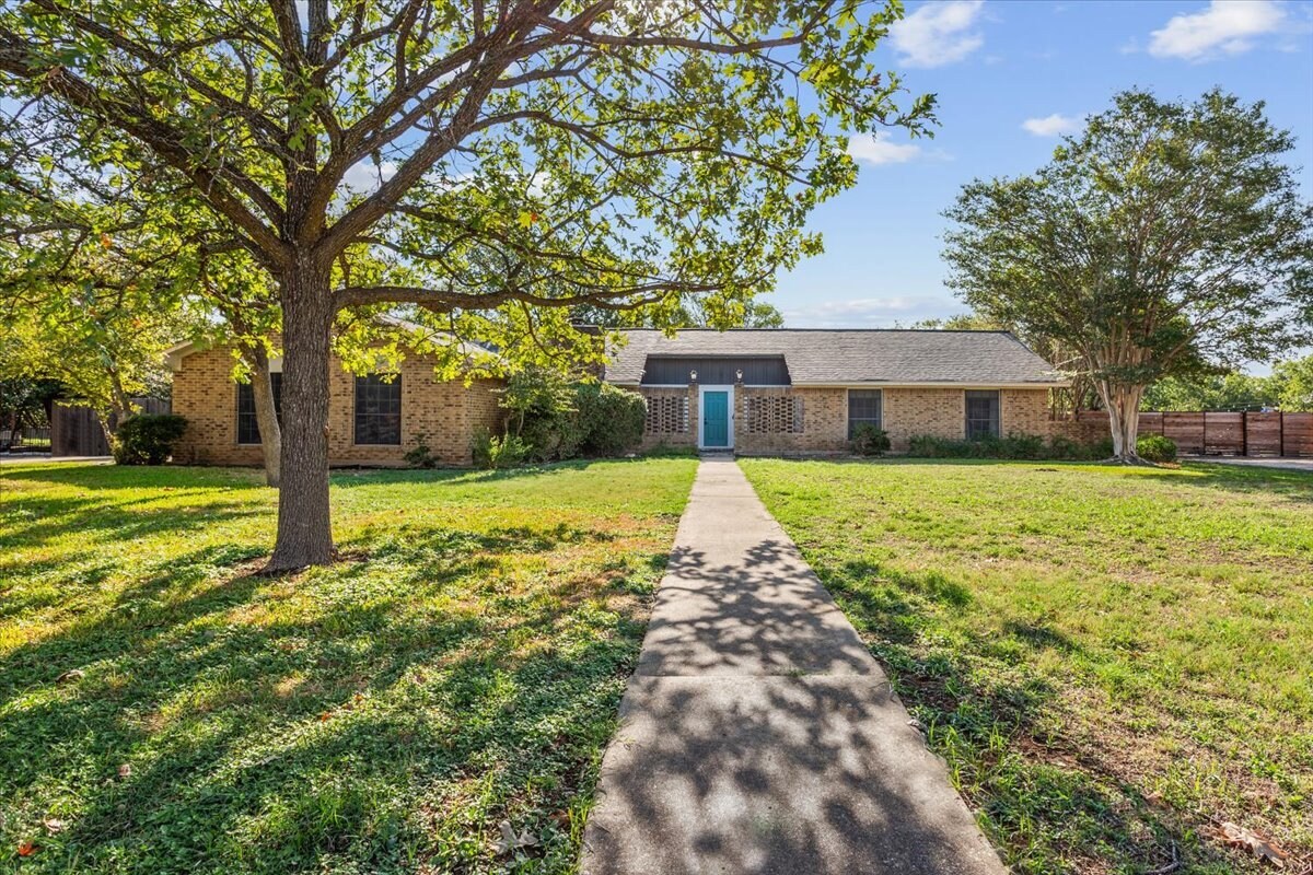 Building Photo - 12205 Midland Walk