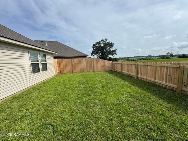 Building Photo - 9239 Garrett Rd