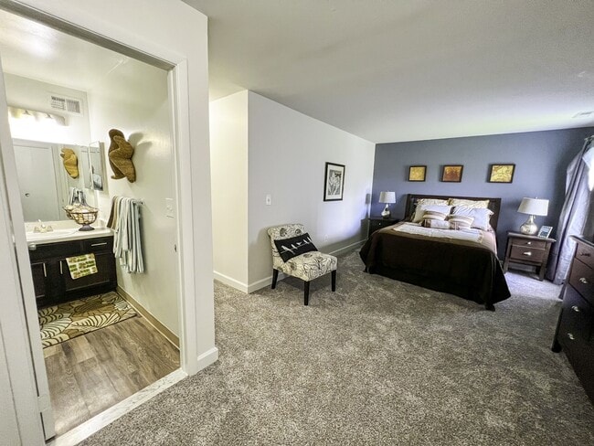 Maple Place Apartment in Southfield MI - Maple Place Apartments