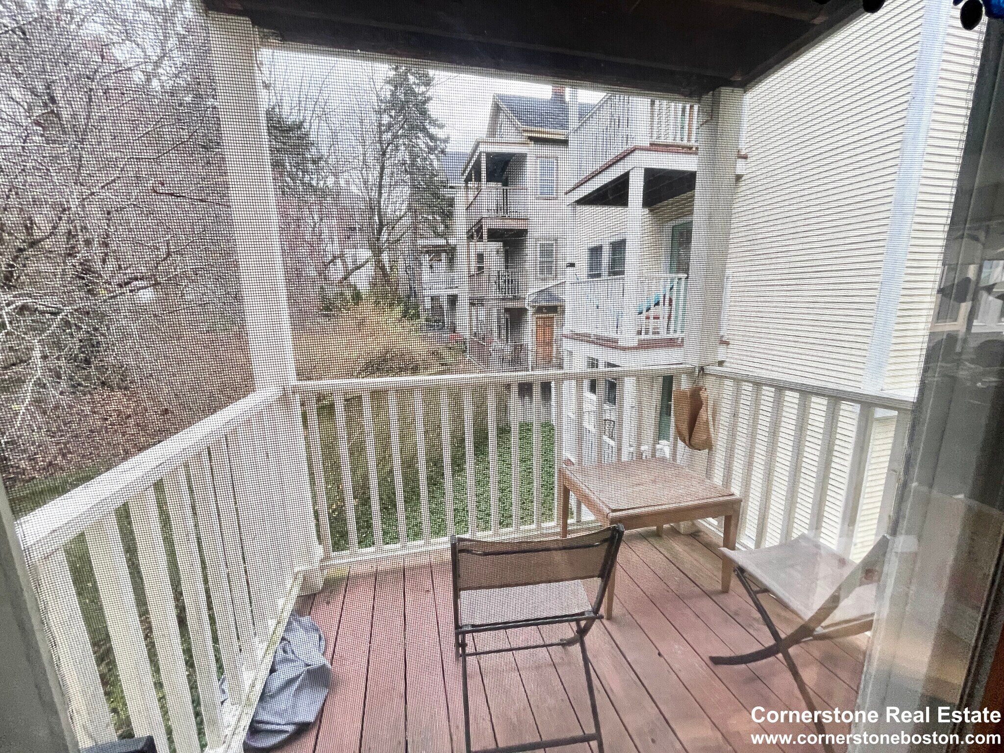 Building Photo - 62 Hillside St