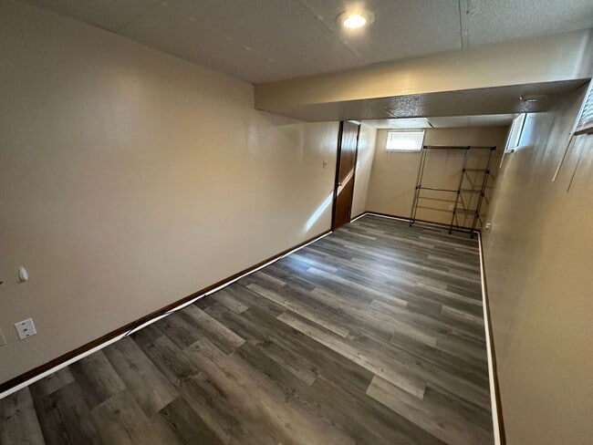 Building Photo - Coming Soon: 3-Bed, 2-Bath Home with Finished Basement