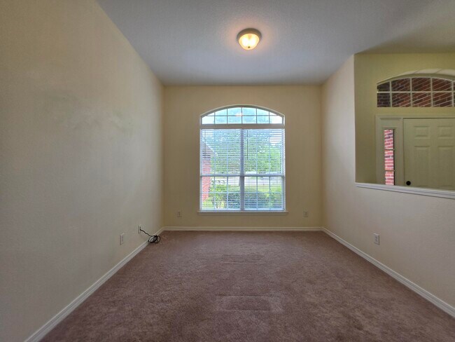 Building Photo - 1665 Village Pkwy