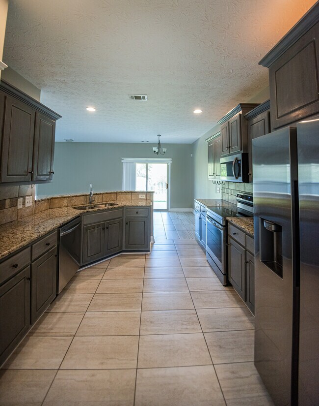 Building Photo - 8217 Lantern Ct