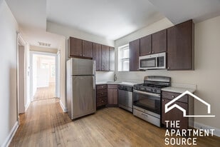 Building Photo - 2816 N Troy St