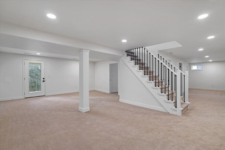 Building Photo - 4662 Britcastle Dr