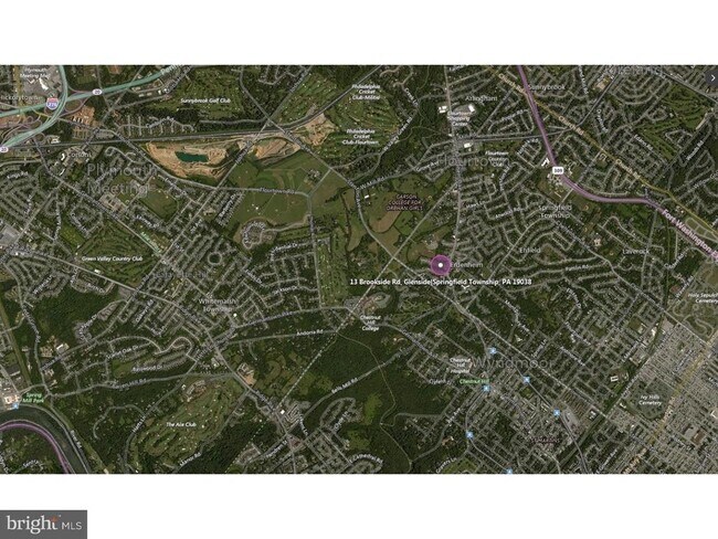 Building Photo - 13 Brookside Rd