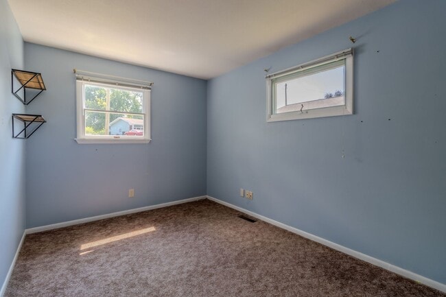 Building Photo - Price Improvement! Lakefront Dream Home – ...