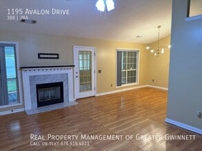 Building Photo - 1195 Avalon Dr