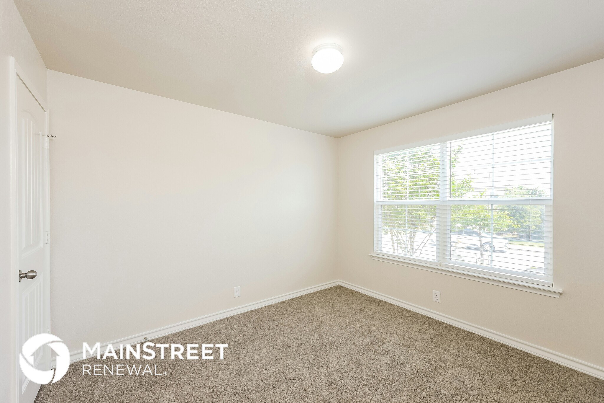 Building Photo - 823 Red Crossbill