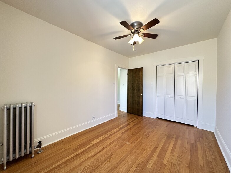 Building Photo - 2856 W Cullom Ave