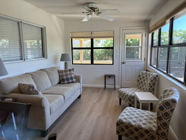 Building Photo - Lovely 3 bedroom 2 bath home in the grass in Leisure World a 45+ Active Adult Resort Community. M...