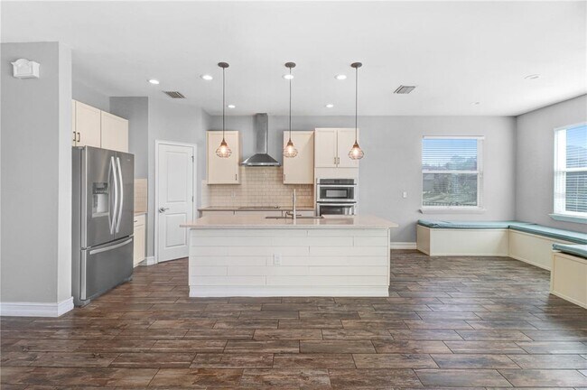 Building Photo - 16325 Hyde Manor Dr