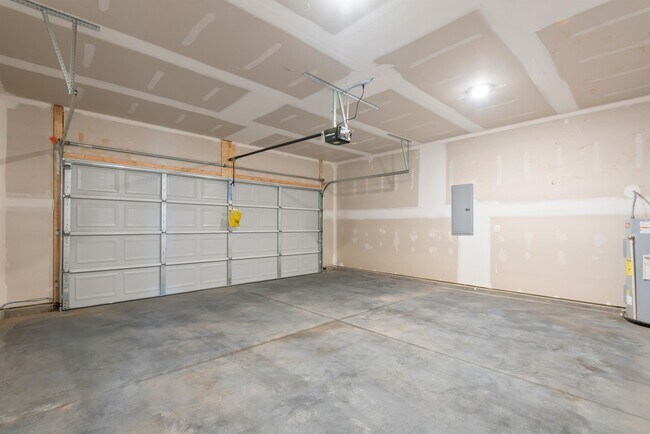 Building Photo - 124 Kaley Ln