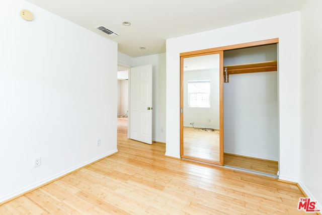 Building Photo - 653 Vernon Ave